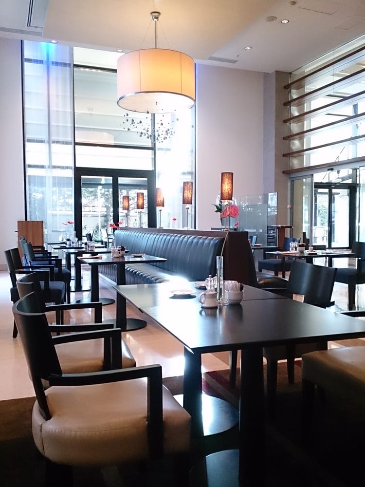 Azzur Restaurant photo 1