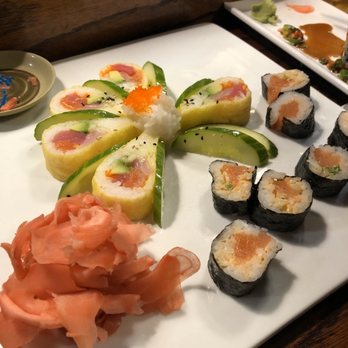Sunset Sushi And Thai - Sunflower (left) and spicy tuna.  Both were really good. - Sushi Bars Near Me - Franklin, Tennessee
