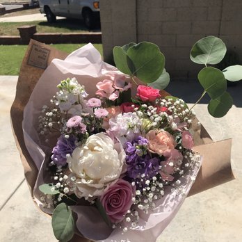 Bloom In Box - Another amazing custom bouquet made by Jamie! - Florists Near Me - La Palma, California Bloom In Box - Another amazing custom bouquet made by Jamie! - Florists Near Me - La Palma, California