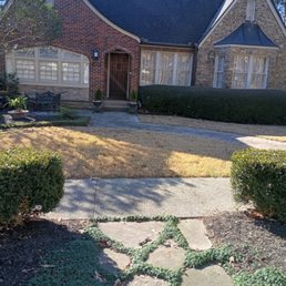 Exterior outside entrance of Spg lawn Service Exterior outside entrance of Spg lawn Service
