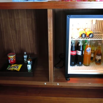 Secrets The Vine Cancun - mini bar - Hotels Near Me - Cancún, ROO Secrets The Vine Cancun - mini bar - Hotels Near Me - Cancún, ROO
