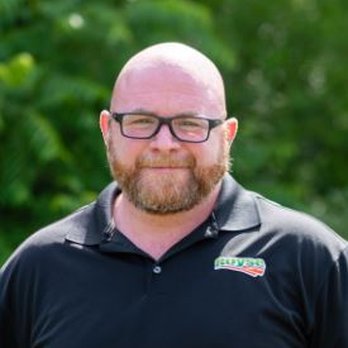 Royse Lawn Care - a man with a beard and glasses - Lawn Services Near Me - Batavia, Ohio Royse Lawn Care - a man with a beard and glasses - Lawn Services Near Me - Batavia, Ohio
