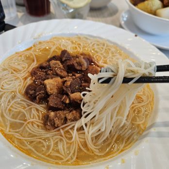 Little Ring Cafe - Spicy Pork Vermicelli - Hong Kong Style Cafe Near Me - Markham, Ontario