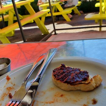 Miracle Mile Cafe - Muffin with raspberry jam - Breakfast & Brunch Near Me - San Rafael, California