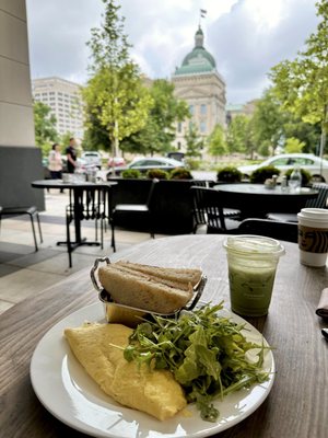 Café Patachou by null