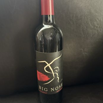 Big Nose Winery - Merlot - Wine Tasting Room Near Me - Temecula, California