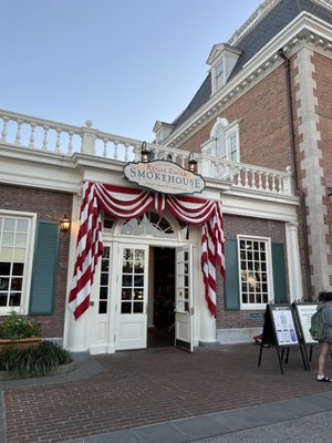 Regal Eagle Smokehouse: Craft Drafts & Barbecue by null