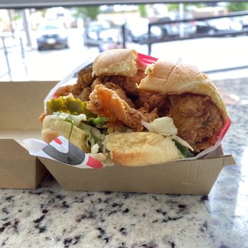 Roaming Rooster - Nashville Hot Fried Chicken Sandwich - Chicken Shop Near Me - Washington, DC, District of Columbia Roaming Rooster - Nashville Hot Fried Chicken Sandwich - Chicken Shop Near Me - Washington, DC, District of Columbia