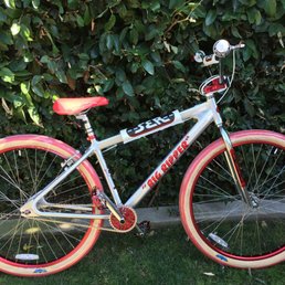 Thanks for putting my husband bike together we appreciate your service. Thanks for putting my husband bike together we appreciate your service.