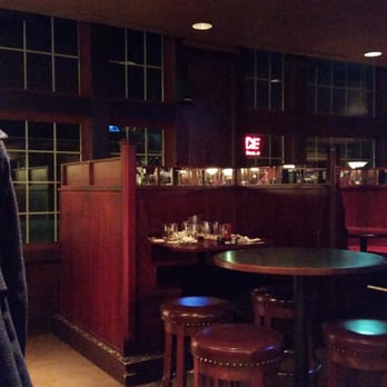 Great Dane Pub & Brewing - Dishes piled up on tables, lousy service what elsee? ???? - American Near Me - Madison, Wisconsin