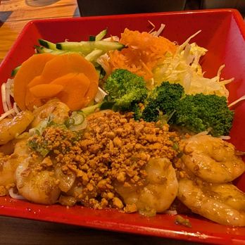 Lan Vietnamese Express - vermicelli with shrimp - Vietnamese Near Me - Parksville, British Columbia