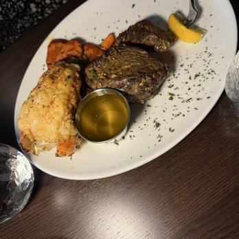 Chophouse at Nocatee - Surf and Turf with Filet Mignon - Steakhouses Near Me - Ponte Vedra Beach, Florida Chophouse at Nocatee - Surf and Turf with Filet Mignon - Steakhouses Near Me - Ponte Vedra Beach, Florida