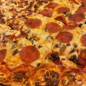 Boss' Pizza & Chicken - Star city pizza - Pizza Near Me - Urbandale, Iowa