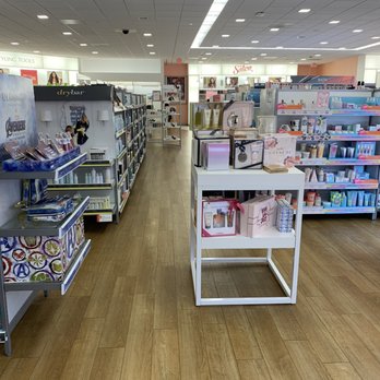 Ulta Beauty - Cosmetics & Beauty Supply Near Me - Horsham, Pennsylvania Ulta Beauty - Cosmetics & Beauty Supply Near Me - Horsham, Pennsylvania