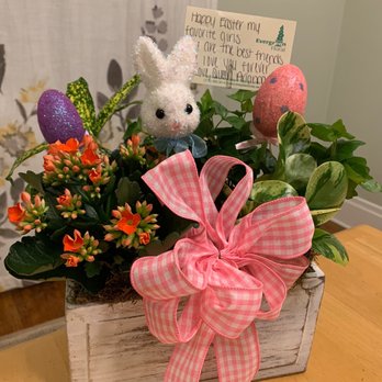 Evergreen Floral - Flower arrangement - Florists Near Me - Niagara Falls, New York Evergreen Floral - Flower arrangement - Florists Near Me - Niagara Falls, New York