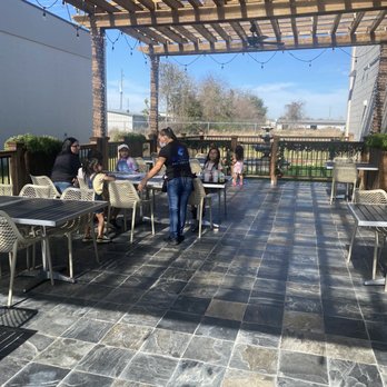 Bluewave Seafood - Nice spacious outdoor seating - Seafood Near Me - Houston, Texas