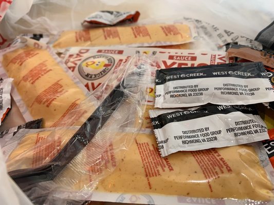 Dave's Hot Chicken by null