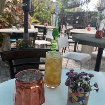 The Host Table And Tap - Breakfast & Brunch Near Me - Fort Lauderdale, Florida The Host Table And Tap - Breakfast & Brunch Near Me - Fort Lauderdale, Florida