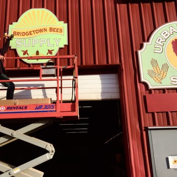Bridgetown Bees - Local Services Near Me - Portland, Oregon Bridgetown Bees - Local Services Near Me - Portland, Oregon