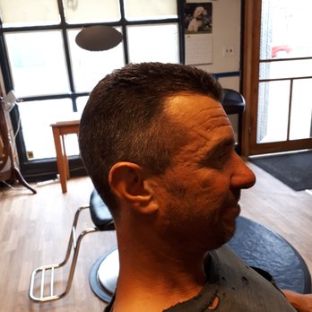 Alexandra's Barber Cuts - Barbers Near Me - Windsor, Ontario Alexandra's Barber Cuts - Barbers Near Me - Windsor, Ontario