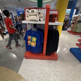 Nintendo Super Star Store - Souvenir Shops Near Me - Orlando, Florida