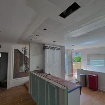 Palisades Building - Before Kitchen renovation - General Contractors Near Me
