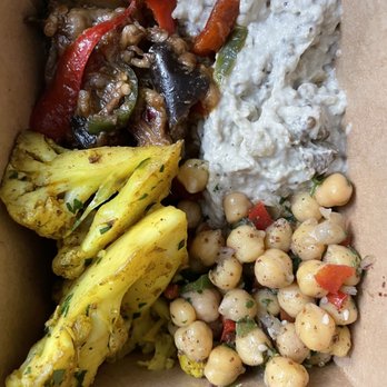 Näna Good Eats - Babaganoush, Chickpea Salad, Turmeric Cauliflower, Eggplant Salad - Middle Eastern Near Me - Whitestone, New York