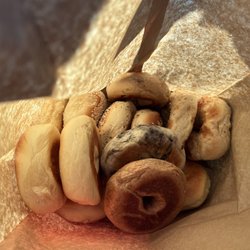 Western Bagel - Dozen assorted bagels
