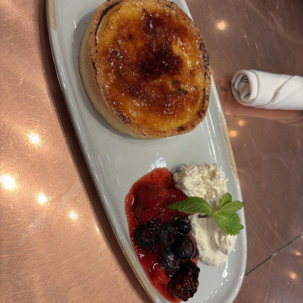 Crème brûlée tart Crème brûlée tart