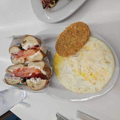 Siegel's Bagelmania by null