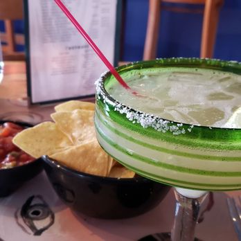 Amigos Cantina - Margarita, low grade mixes. Didn't recognize the brand used but was definitely bottom shelf grade - Mexican Near Me - Schuylerville, New York