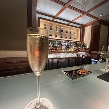 Hotel Majestic - Lobby Bar - Restaurants Near Me - Barcelona, B