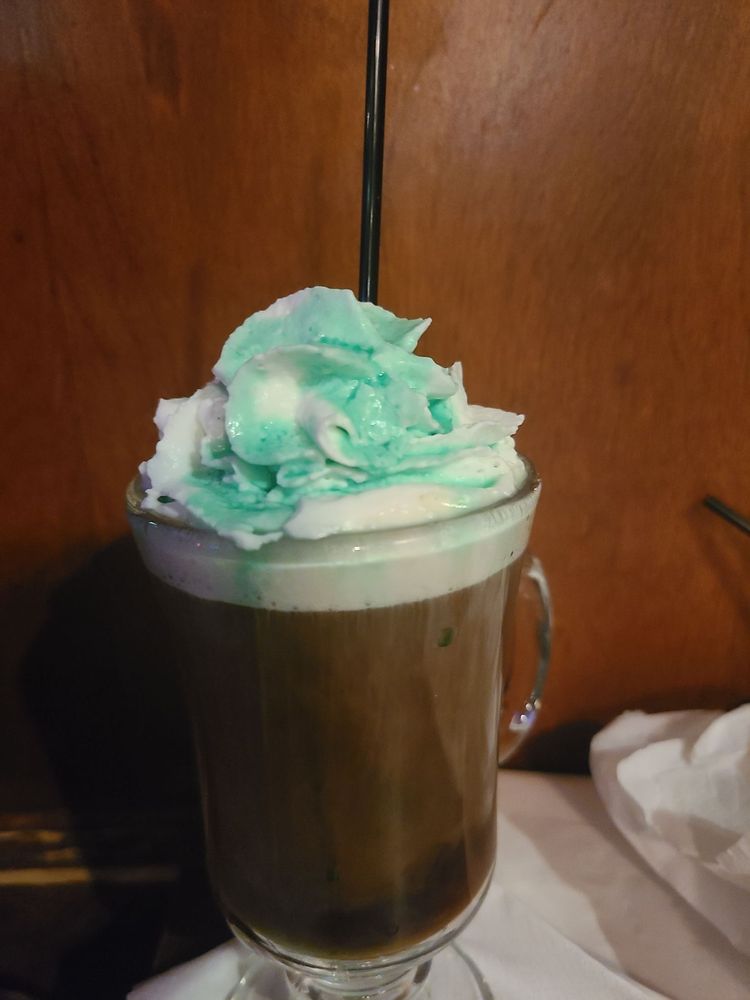 IRISH COFFEE BAR & GRILL 35 Photos & 73 Reviews 18666 Mack Ave