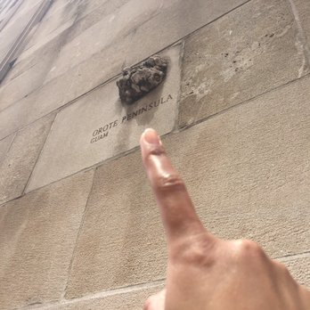 Tribune Tower - Local Flavor Near Me - Chicago, Illinois