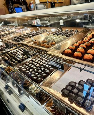 Amy's Candy Kitchen by null