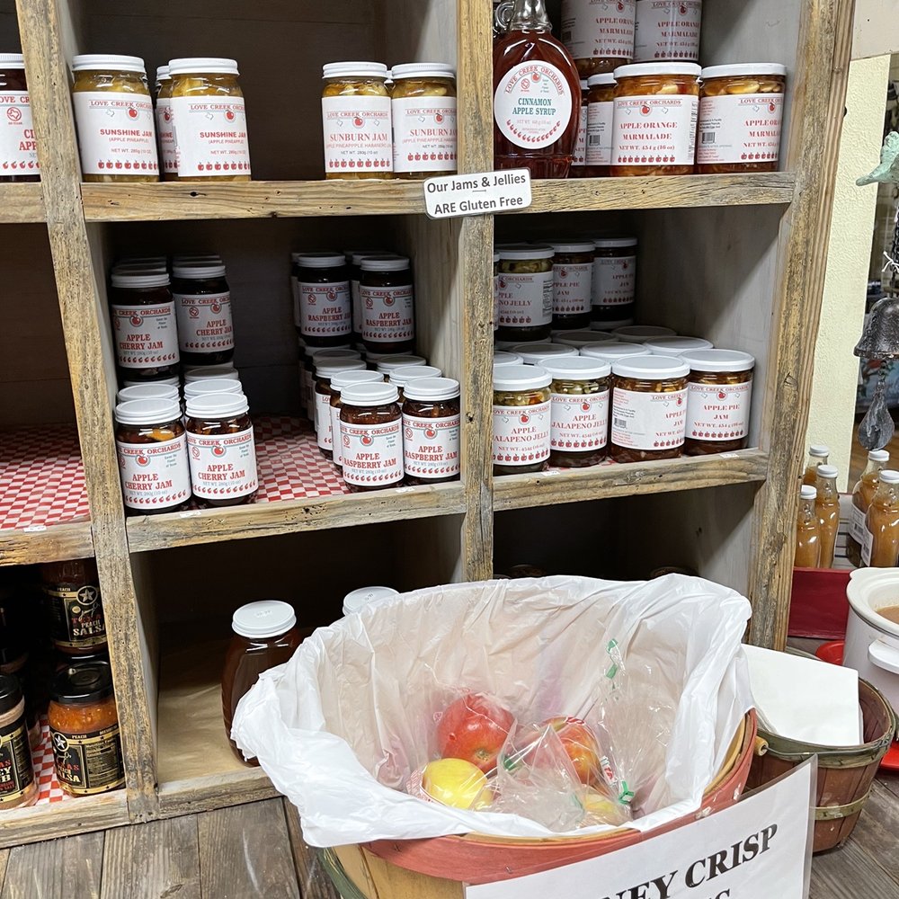 Love Creek Orchards - a basket of honey and apples - Bakeries Near Me - Medina, Texas Love Creek Orchards - a basket of honey and apples - Bakeries Near Me - Medina, Texas