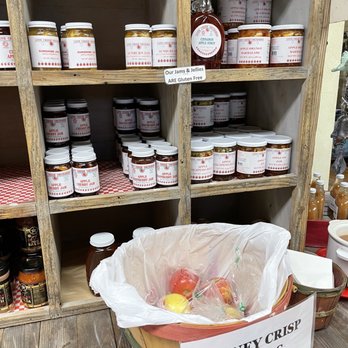 Love Creek Orchards - a basket of honey and apples - Bakeries Near Me - Medina, Texas Love Creek Orchards - a basket of honey and apples - Bakeries Near Me - Medina, Texas