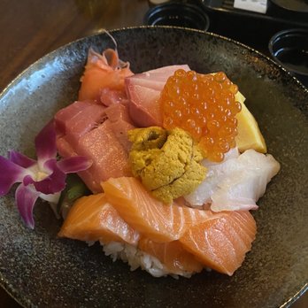 Saloon Osaka - Chirashi Bowl. So fresh and delicious - Sushi Bars Near Me - El Segundo, California