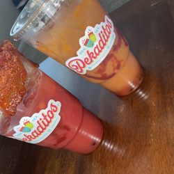 Pekaditos - Limonada de Fresca and durazno refresca