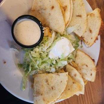 Chili's - Chicken Bacon Ranch Quesadillas - American Near Me - Fort Myers, Florida Chili's - Chicken Bacon Ranch Quesadillas - American Near Me - Fort Myers, Florida