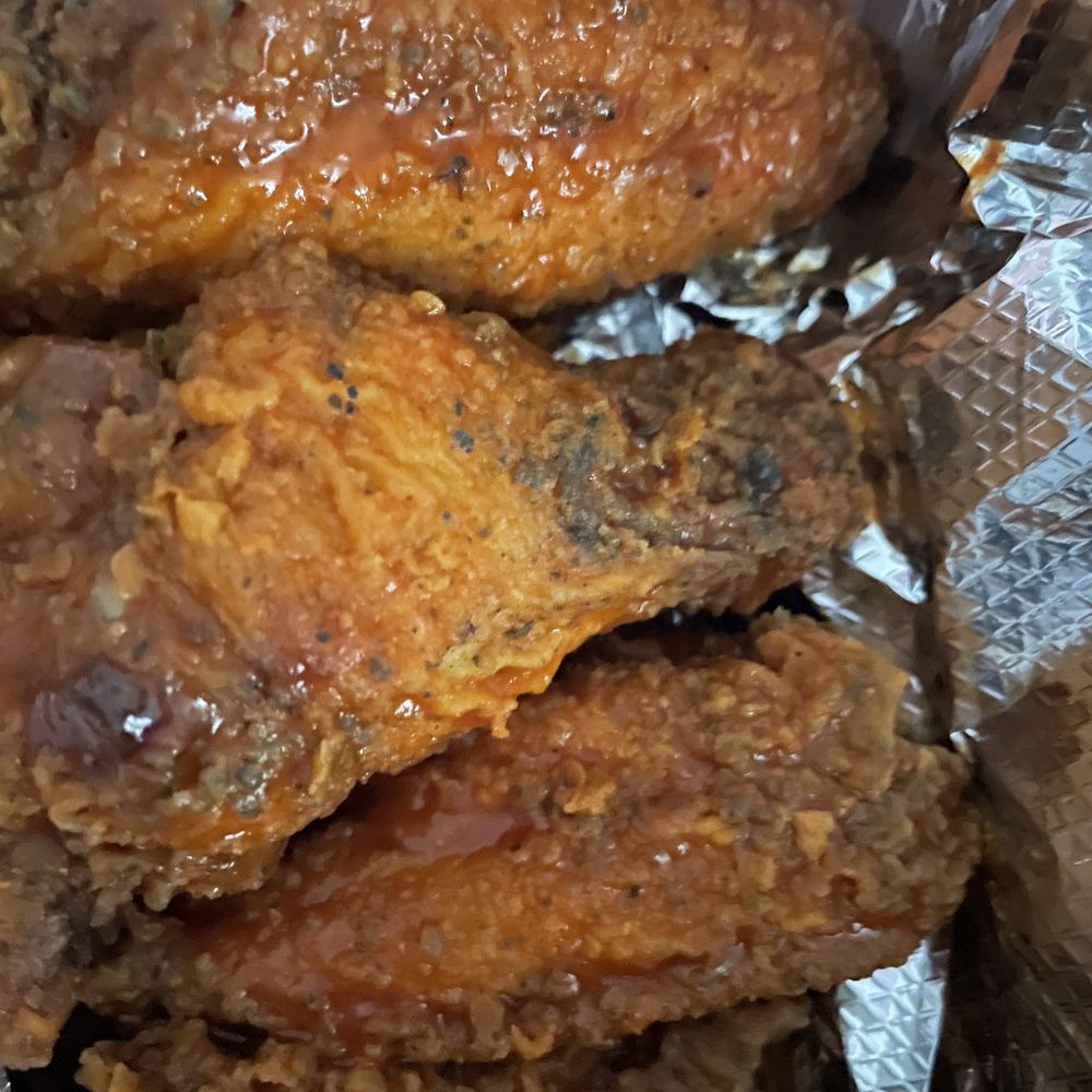 Gossip Shack 2 - Chicken Wings Near Me - Pflugerville, Texas Gossip Shack 2 - Chicken Wings Near Me - Pflugerville, Texas