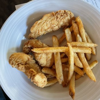 Pinstripes - Bowling Near Me - San Mateo, California