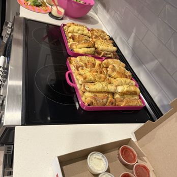 Pizza Inn - Pizza rolls - Pizza Near Me - Richland Hills, Texas Pizza Inn - Pizza rolls - Pizza Near Me - Richland Hills, Texas