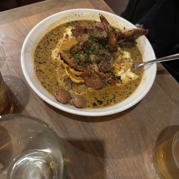 Flying Pig Pub & Kitchen - Shrimp & Cheesy Bacon Grits - Pubs Near Me - Oceanside, California