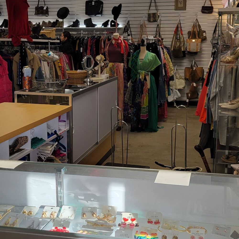 MAM Resale and Boutique - Register - Community Service/Non-Profit Near Me - Houston, Texas