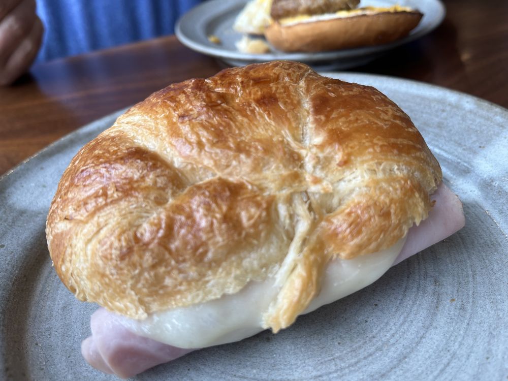 Beans & Dreams Nektarios Place Logo