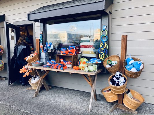 Lucky Dog Outfitters