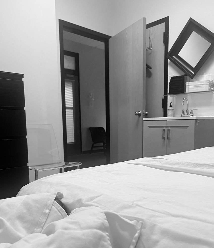 Labak Sports Massage Logo