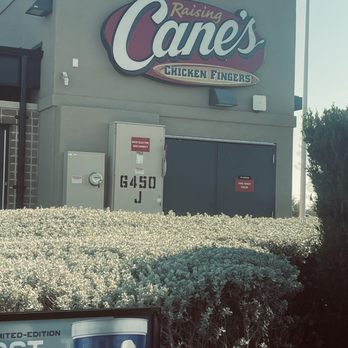 Raising Cane's Chicken Fingers - Chicken Shop Near Me - El Paso, Texas Raising Cane's Chicken Fingers - Chicken Shop Near Me - El Paso, Texas