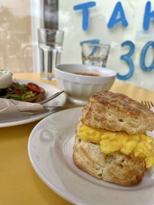 Baker & Commons by null